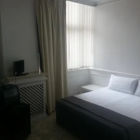Stazione Centrale Bed & Breakfast *